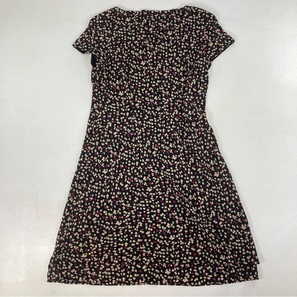 Jones New York Midi Dress Size 12 Women Black Floral Short Sleeve V Neck Pull On - Picture 2 of 16